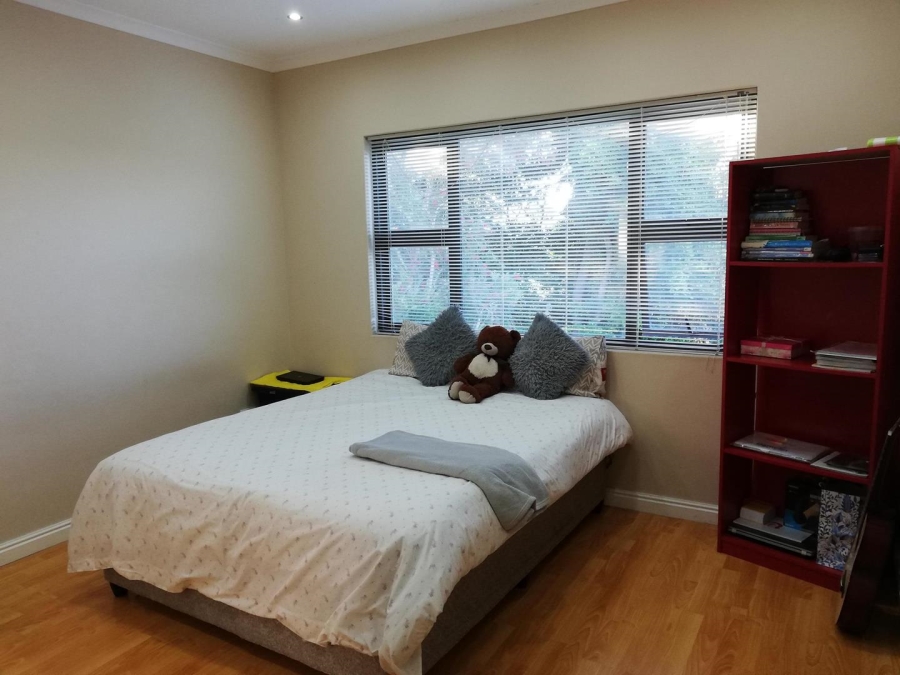 3 Bedroom Property for Sale in Claremont Western Cape